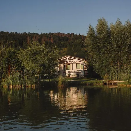 Semesterbostad Nad Rozlewiskiem