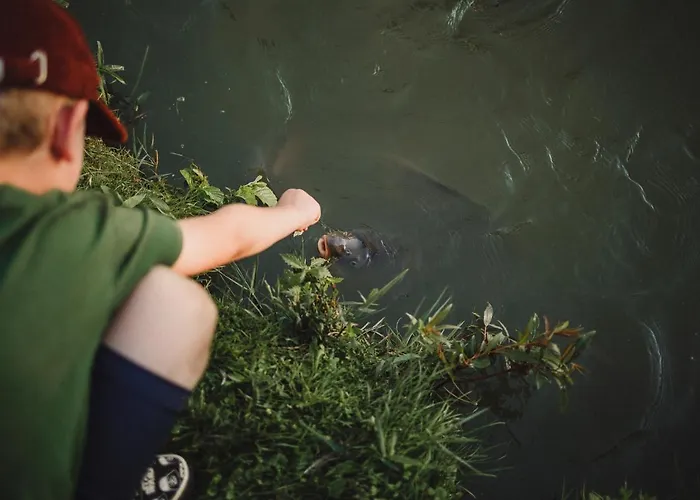 Semesterbostad Nad Rozlewiskiem